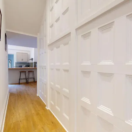 No10 Seaside - Ground Floor Apartment